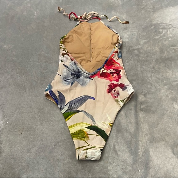 New! OCHIE Diane Halter One-Piece Swimsuit nwot 27720 - Picture 5 of 9